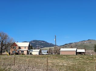 660 Greenwood Loop Rd, Kettle Falls, WA 99141