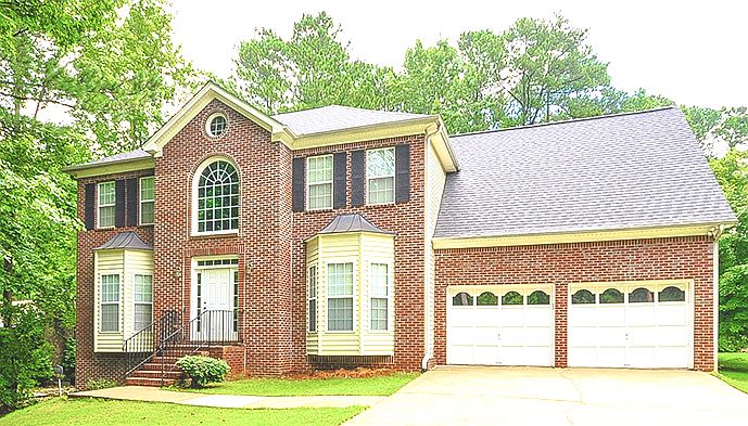 1st image of 753 Austin Dr SE