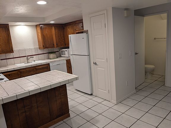3rd image of 4844 71st St APT C