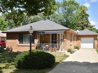3832 N 86th St, Milwaukee, WI