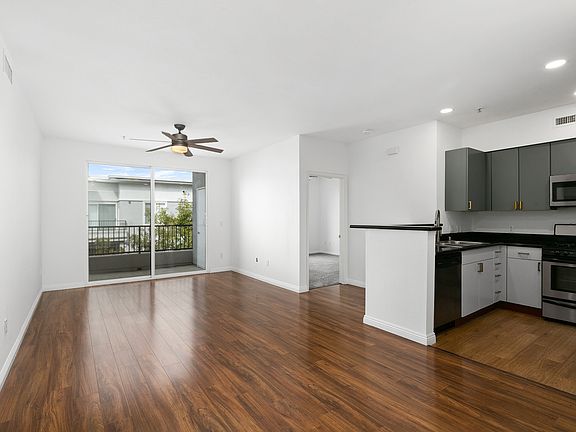 2nd image of 1801 E Katella Ave APT 4076