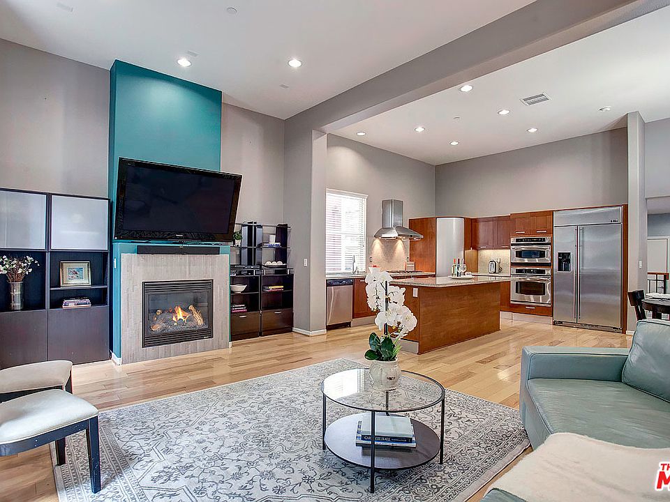 1st image of 6571 Seabluff Dr #12