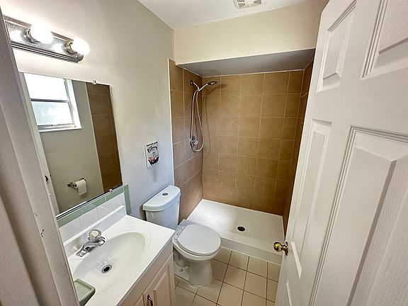 Master Bathroom of the bedroom