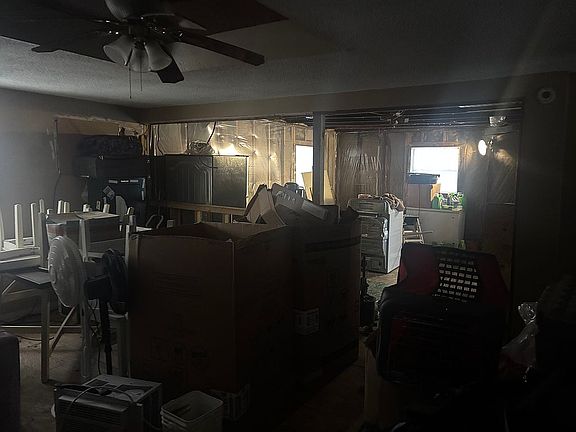 4th image of 314 Beech Creek Rd