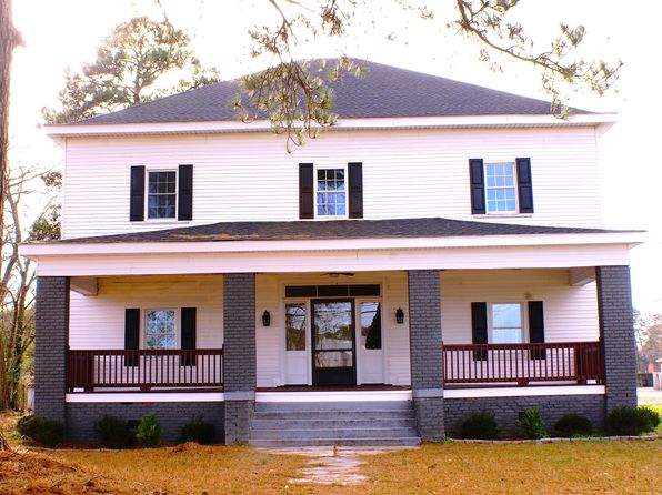 281 W Battleboro Avenue, Battleboro, NC 27809