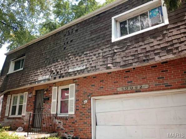 10062 Duke Dr, Saint Louis, MO 63136