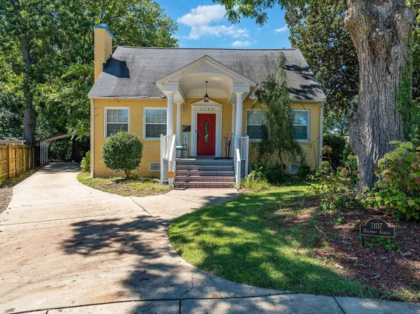 1107 Belmont Cir, Fayetteville, NC 28305