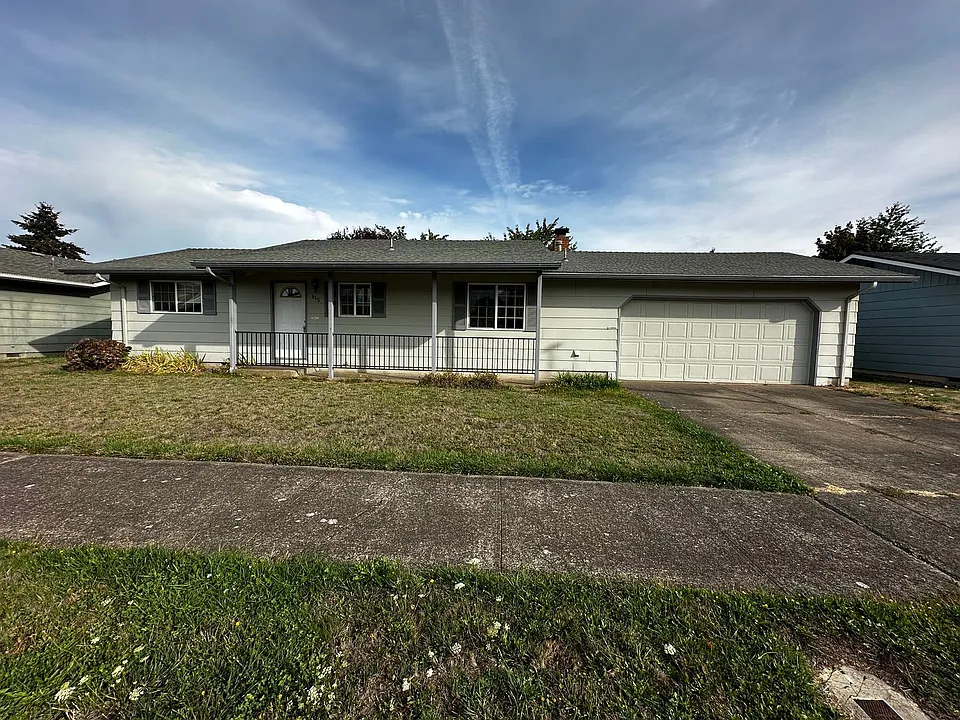 613 36th Ave SE