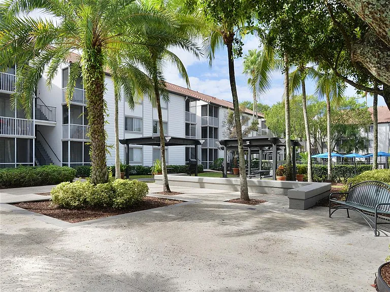 Sabal Pointe — Photo 24