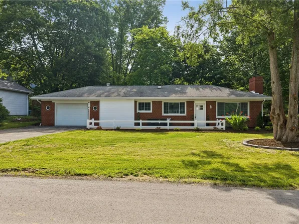 138 Rama Rd, Beaver Falls, PA 15010