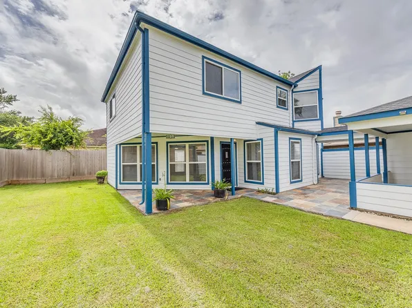 12411 Sungate Ln, Houston, TX 77071