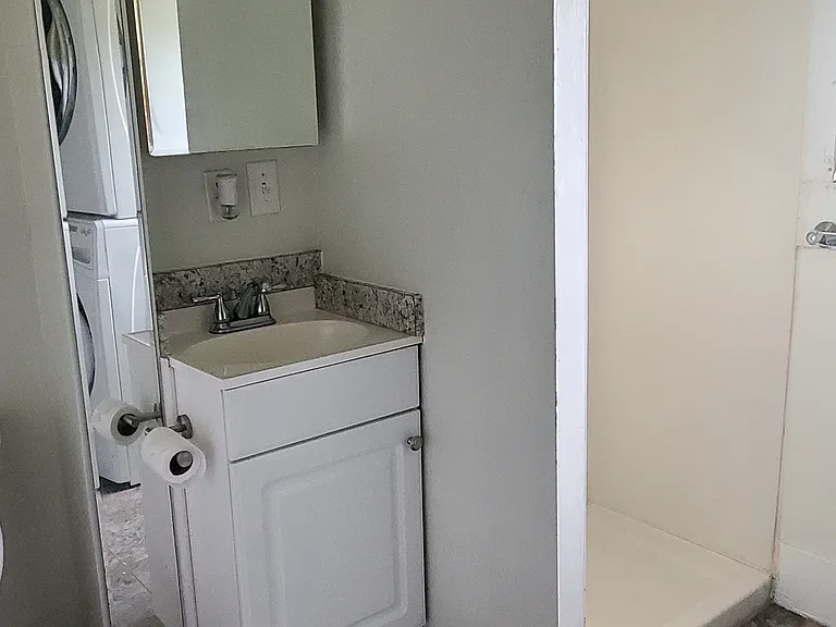 606 Riverland Rd SE — Photo 35
