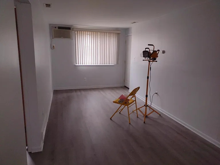 806 Ford Ave #2 — Photo 3