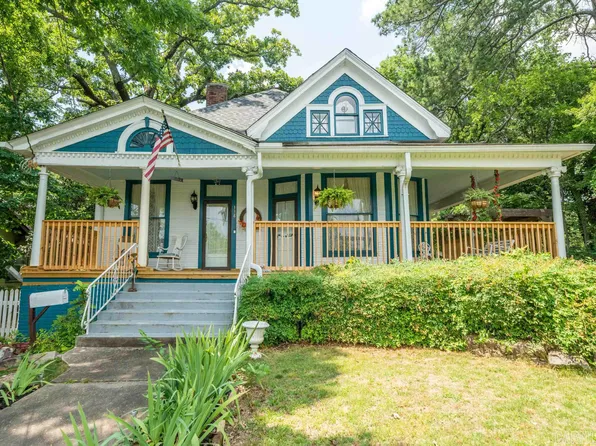 138 Parkhill St, Hot Springs, AR 71901
