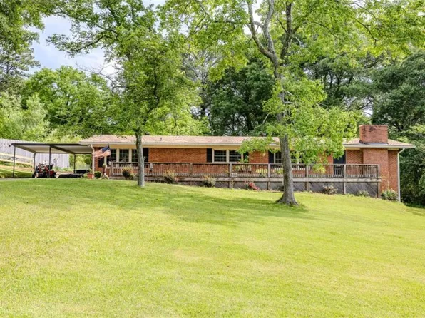 33 Lady Marian Dr NE, Rome, GA 30161