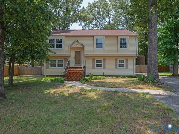 3804 Seasigh Ct, Chester, VA 23831