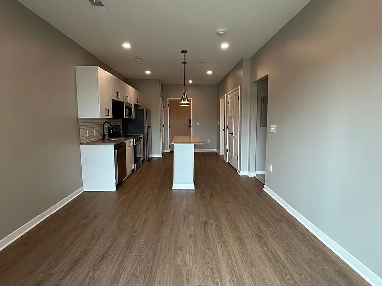 Boho Flats (1440 S. 13th St.) — Photo 4