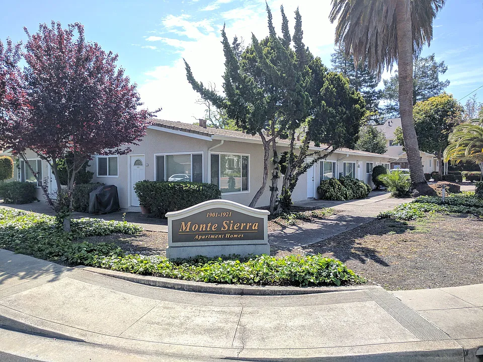 All Single Story Apartment Community