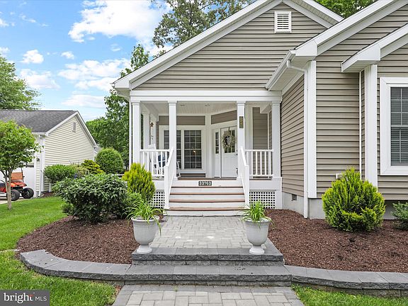 4th image of 33763 Caddies Way #3322