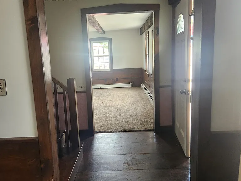 285 Main St — Photo 16