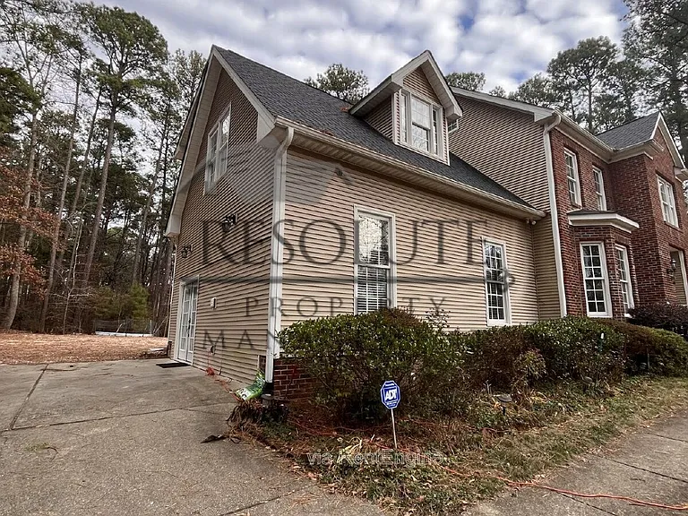 6009 Garrett Rd #A — Photo 14