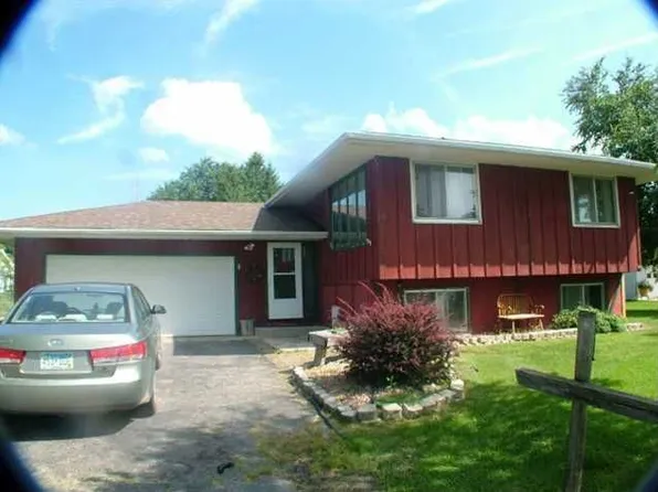 620 McDermott Ave S, Kandiyohi, MN 56251