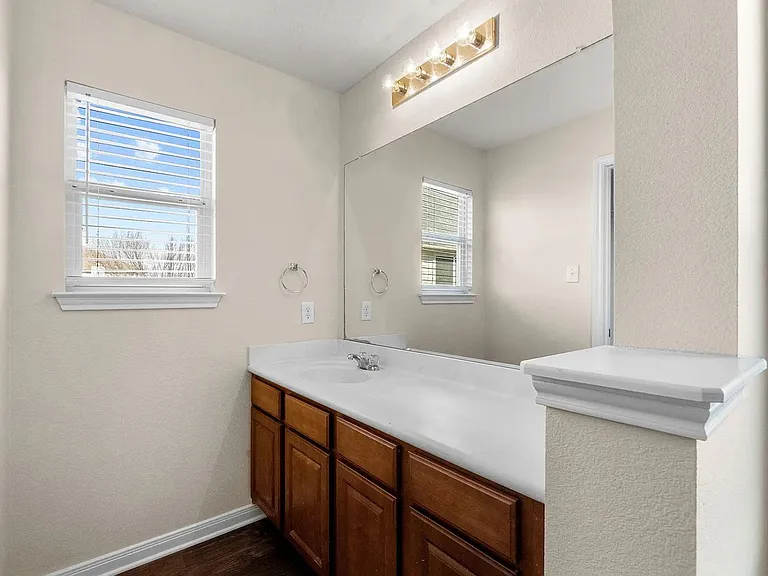 1209 Laurel Oak Trl — Photo 28
