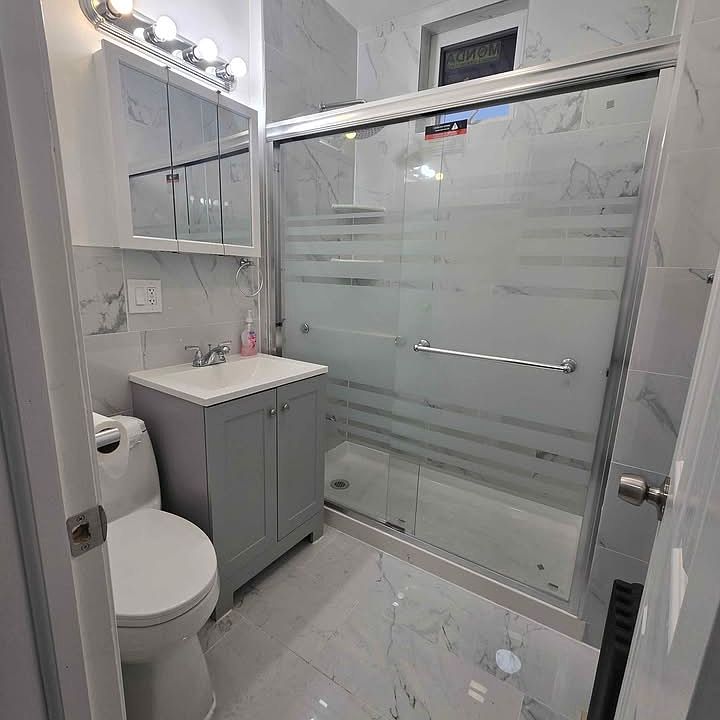 1st image of 176 Bristol St #2F