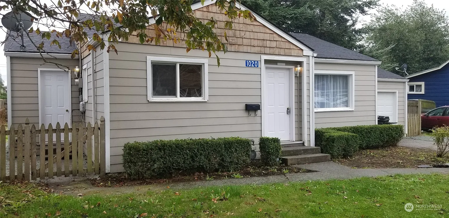1020 E Hazel Avenue photo 1