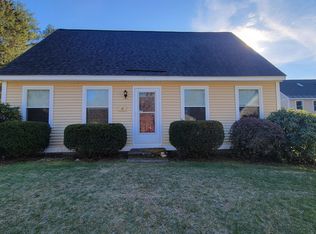 18 Look Out Cir, Concord, NH 03303