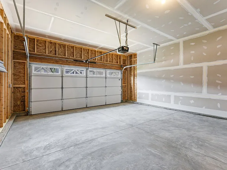 538 Ryehill Dr — Photo 16
