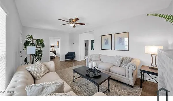 4 bed, 1212 sqft, $2,900 — Photo 3