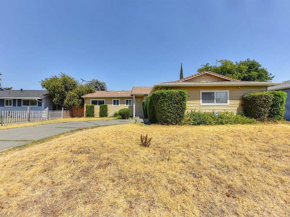 1st image of 7403 Flores Way