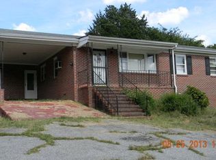 3863 Drakes Main St, Drakes Branch, VA 23937