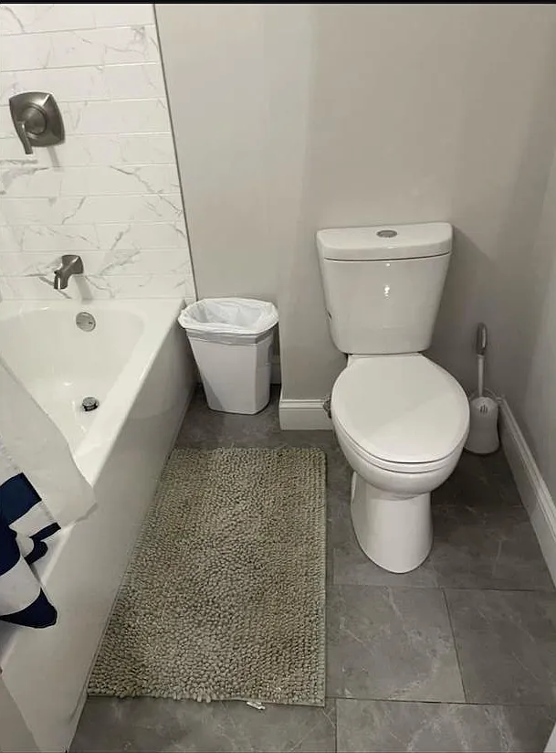 4 bed, 2.0 bath, 2500 sqft, $1,707 — Photo 3