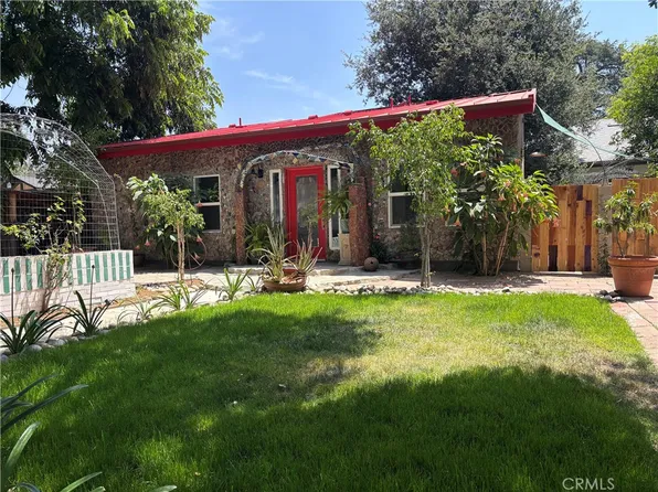 1802 N Raymond Ave, Pasadena, CA 91103
