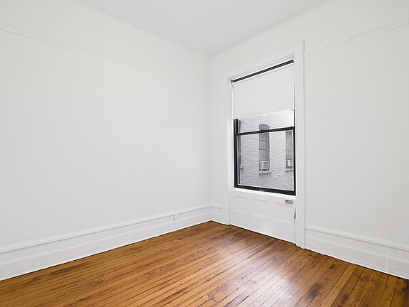 4th image of 61 E 95th St APT 13