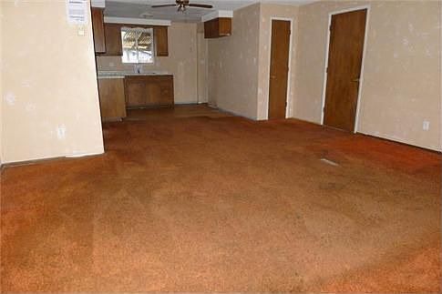 4th image of 360 Arnwood St