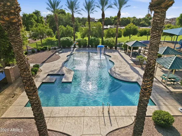 7738 W PIPESTONE Place, Phoenix, AZ 85035