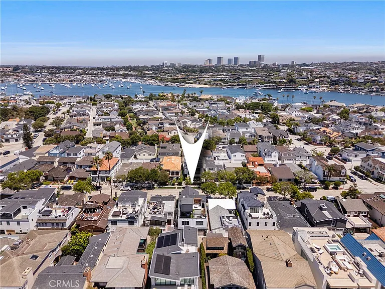 2037 E Ocean Blvd — Photo 59