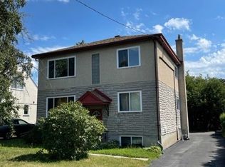 96 Ontario St #3, Ottawa, ON K1K 1K9