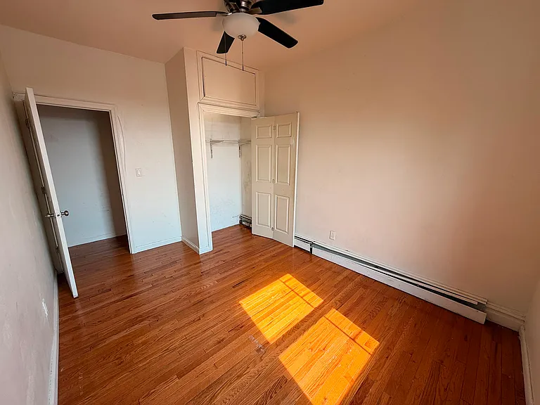 361 Danforth Ave #18E — Photo 6