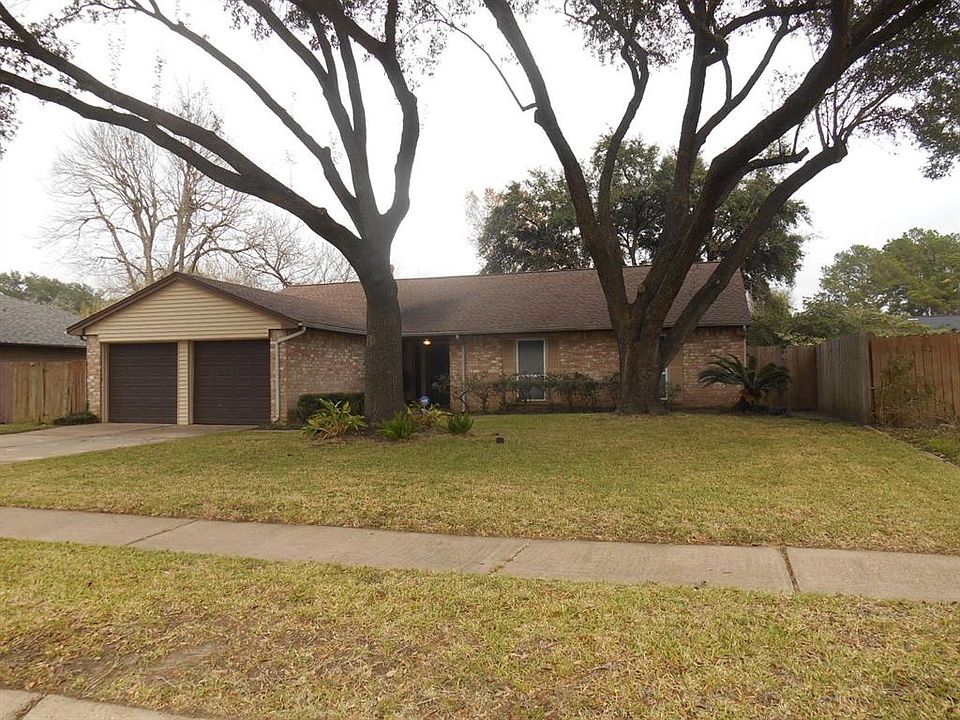 1st image of 10814 Ensbrook Dr