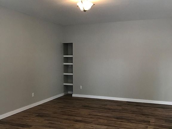 3rd image of 6508 Baker Ln E