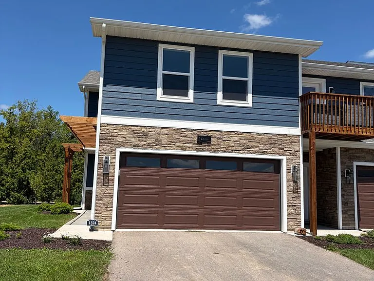 1324 S Main St — Photo 18