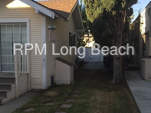 2nd image of 2108 E Florida St