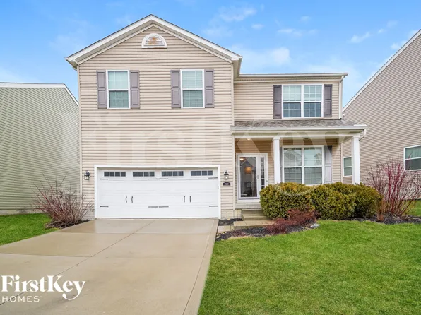 920 Salinger Dr, Lithopolis, OH 43136