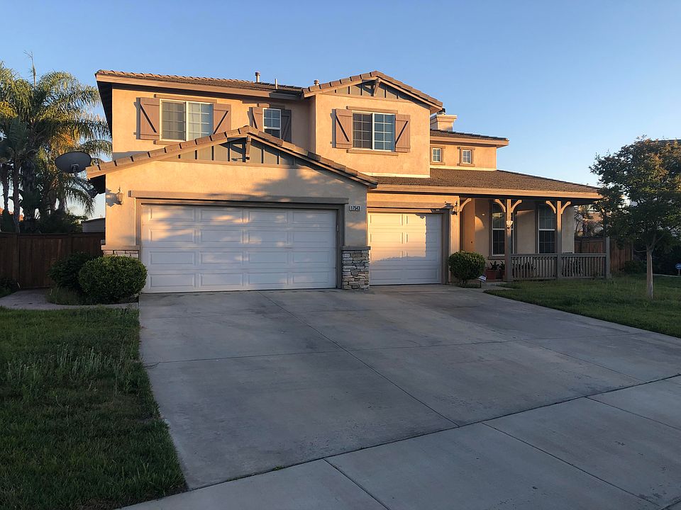 2nd image of 17543 Robusta Dr