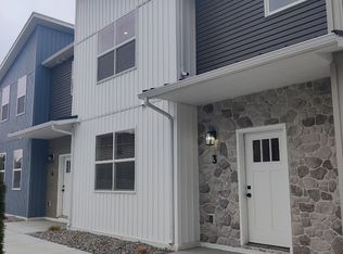 824 E Sunnyside Rd #3, Idaho Falls, ID 83401