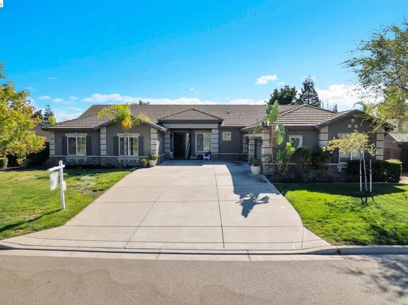493 Quail Glen Dr, Oakley, CA 94561
